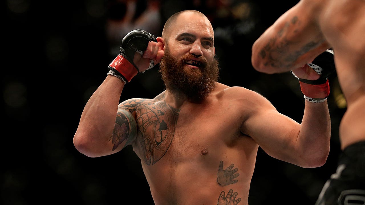 Travis Browne: 'I'm a statement maker' and somebody is going to sleep